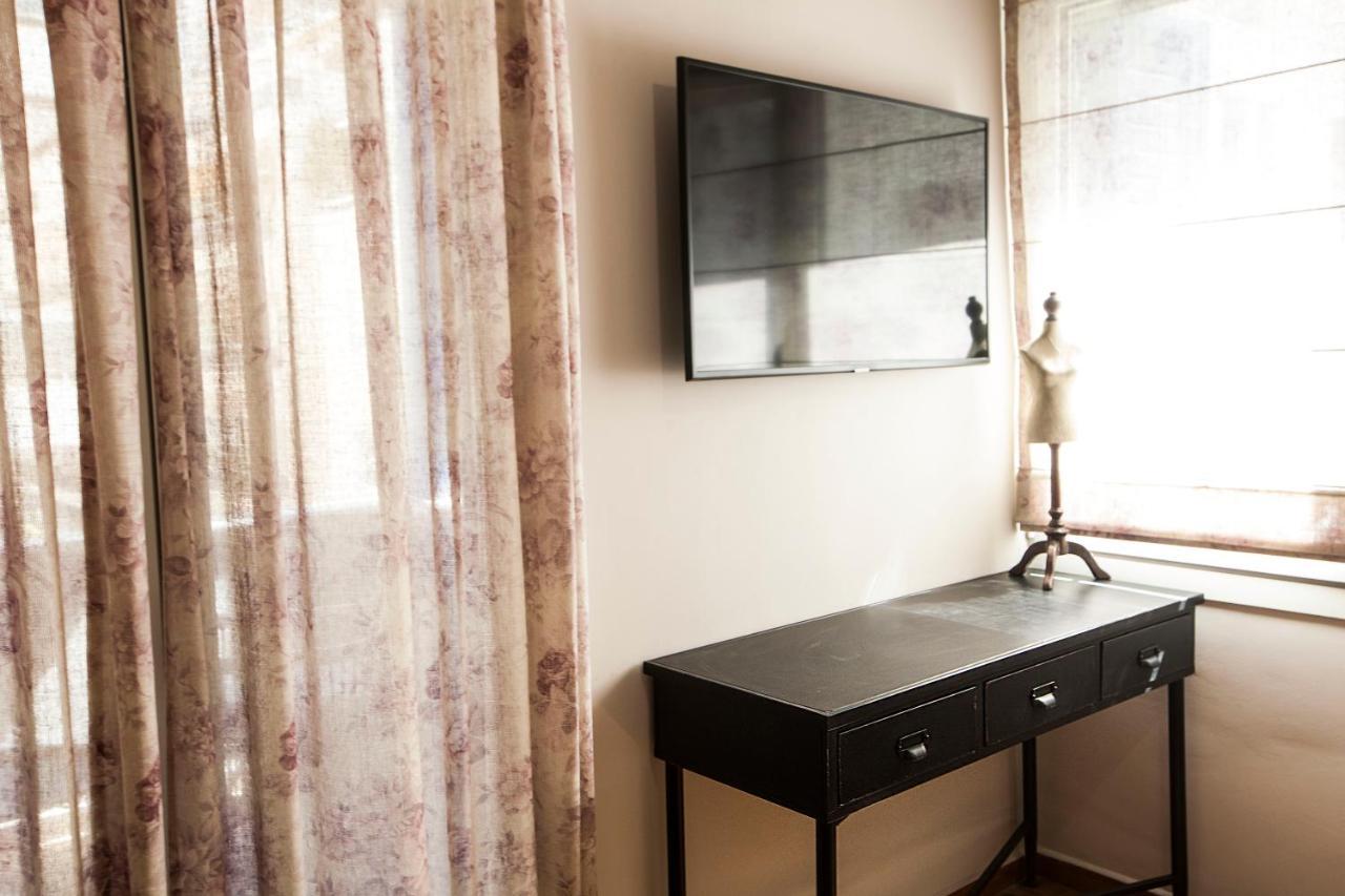 Bentzi Boutique Apartment 4 Atenas Exterior foto